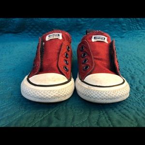 Converse baby shoes size 5